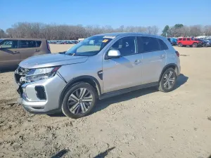 Mitsubishi Outlander ES 2.0L 4 2021