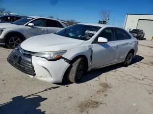 Toyota Camry LE 2.5L 4 2016