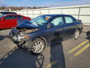 Toyota Corolla BASE 1.8L 4 2010