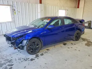 Hyundai Elantra SEL 2.0L 4 2023