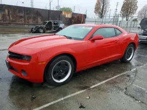 Chevrolet Camaro LS 3.6L 6 2011