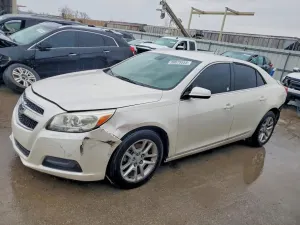 Chevrolet Malibu 1LT 2.4L 4 2013