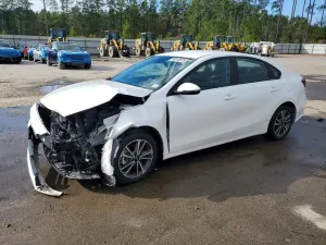Kia Cerato / Forte / K3 LX 2.0L 4 2023