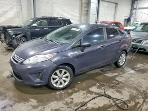 Ford Fiesta SE 1.6L 4 2012