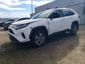 Toyota Rav4 XLE 2.5L 4 2023
