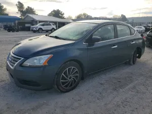Nissan Sentra S 1.8L 4 2015