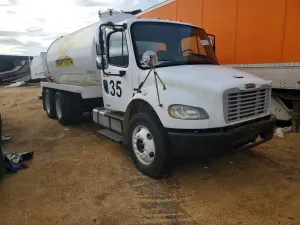 Freightliner Business Class M2 106 MEDIUM DUTY 6.4L 6 2007