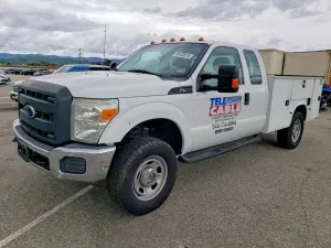 Ford F-350 SUPER DUTY 6.2L 8 2015