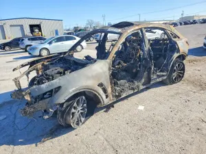 Infiniti QX70 3.7L 6 2017