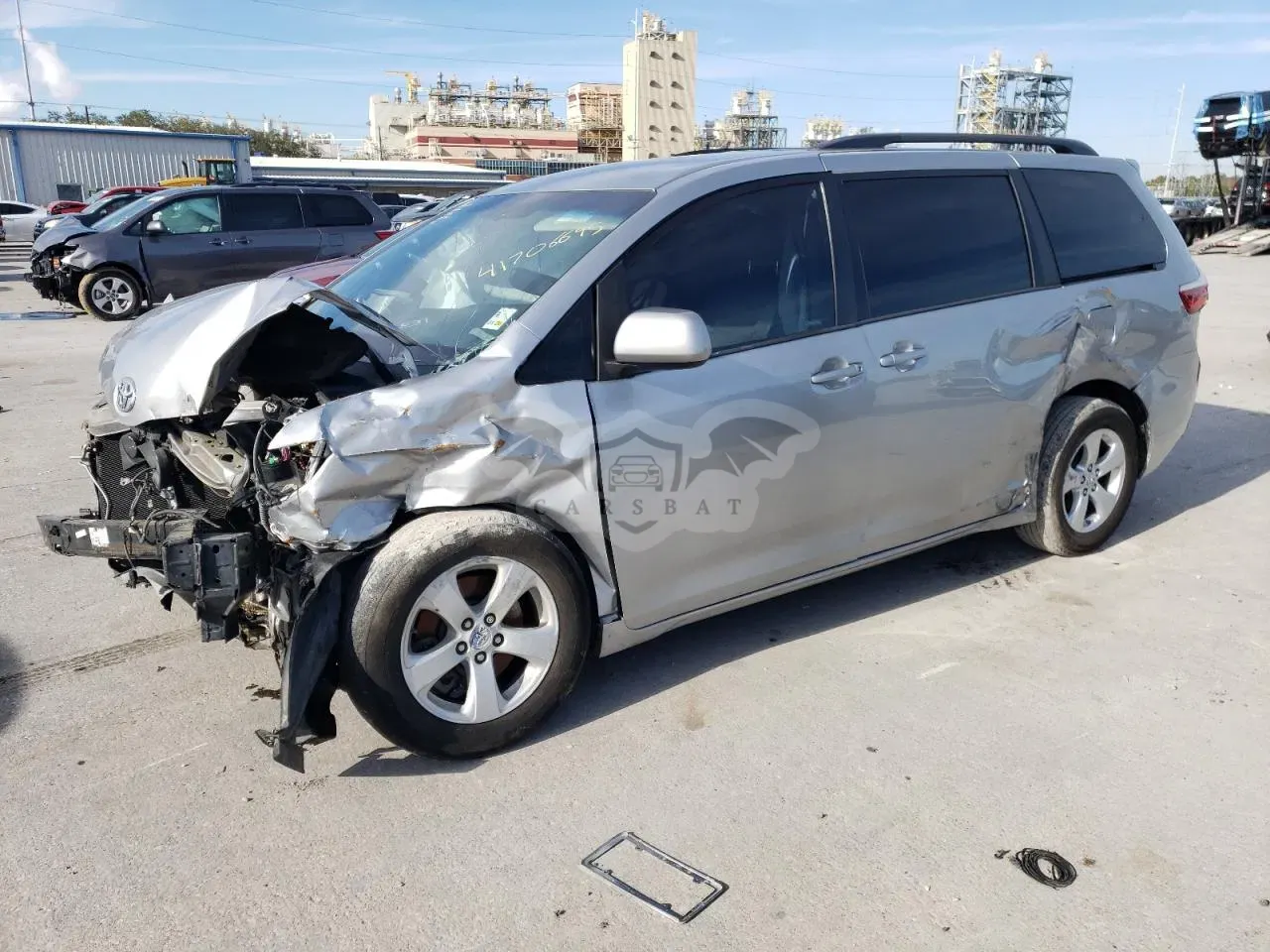 Toyota Sienna LE 3.5L 6 2015