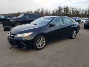 Toyota Camry LE 2.5L 4 2017