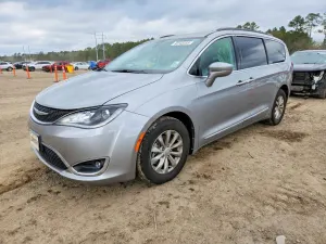Chrysler Pacifica TOURING L 3.6L 6 2017