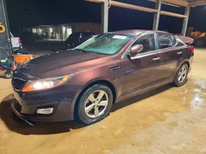 Kia Optima LX 2.4L 4 2015
