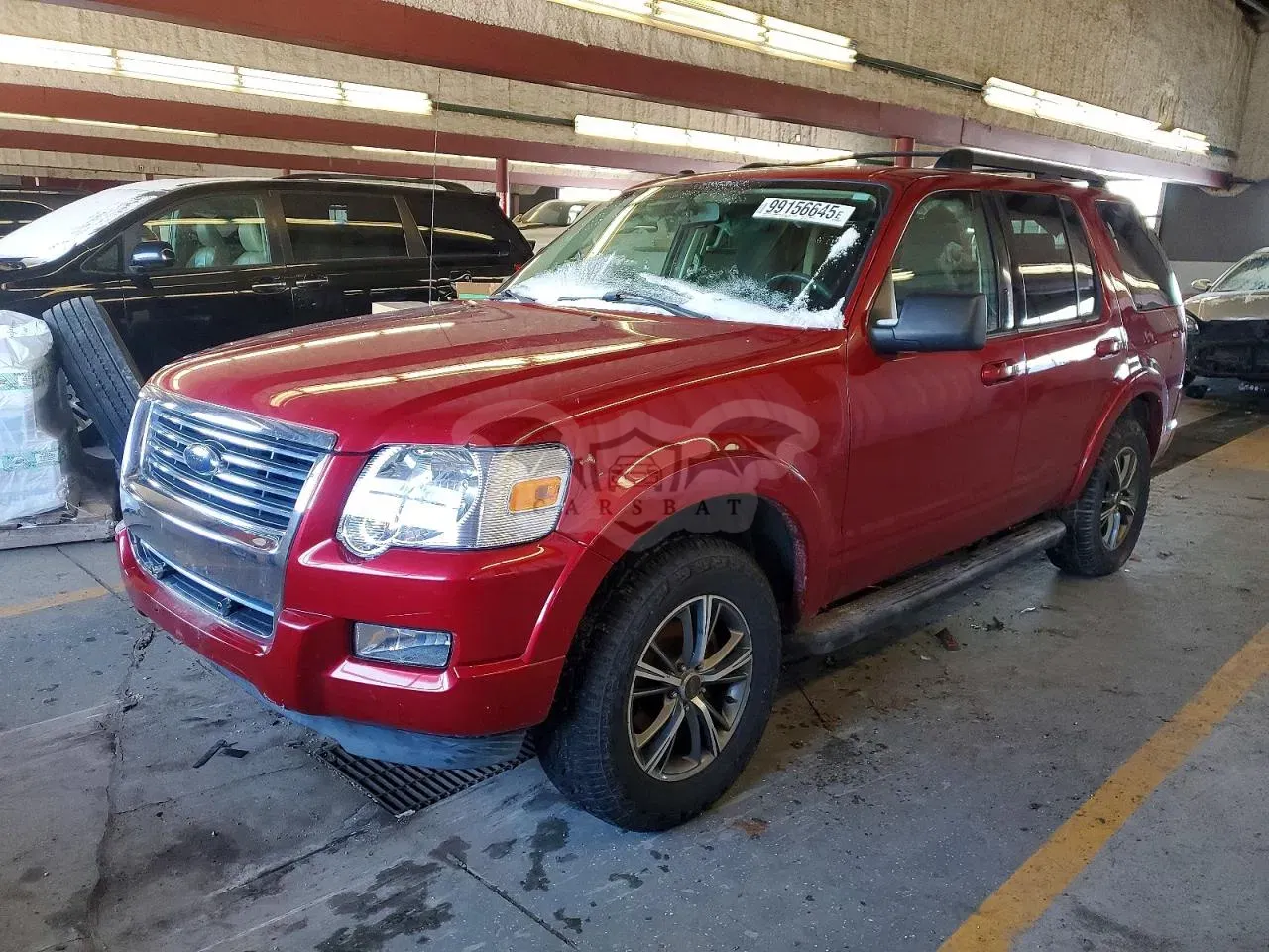 Ford Explorer XLT 4.0L 6 2010
