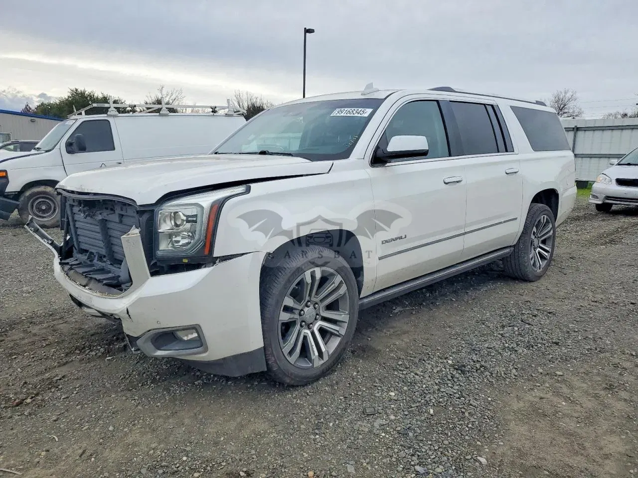 GMC Yukon DENALI 6.2L 8 2018