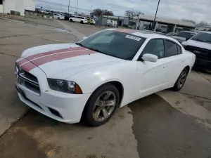 Dodge Charger SXT 3.6L 6 2013