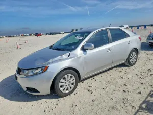 Kia Cerato / Forte / K3 2.0L 4 2010