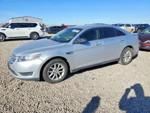 Ford Taurus SE 3.5L 6 2013