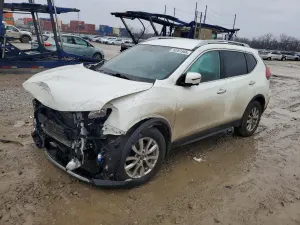 Nissan Rogue SV 2.5L 4 2017