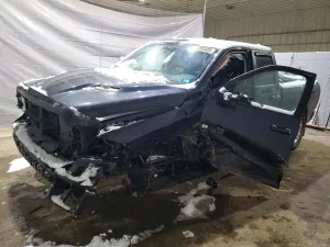 RAM 1500 SPORT 5.7L 8 2013