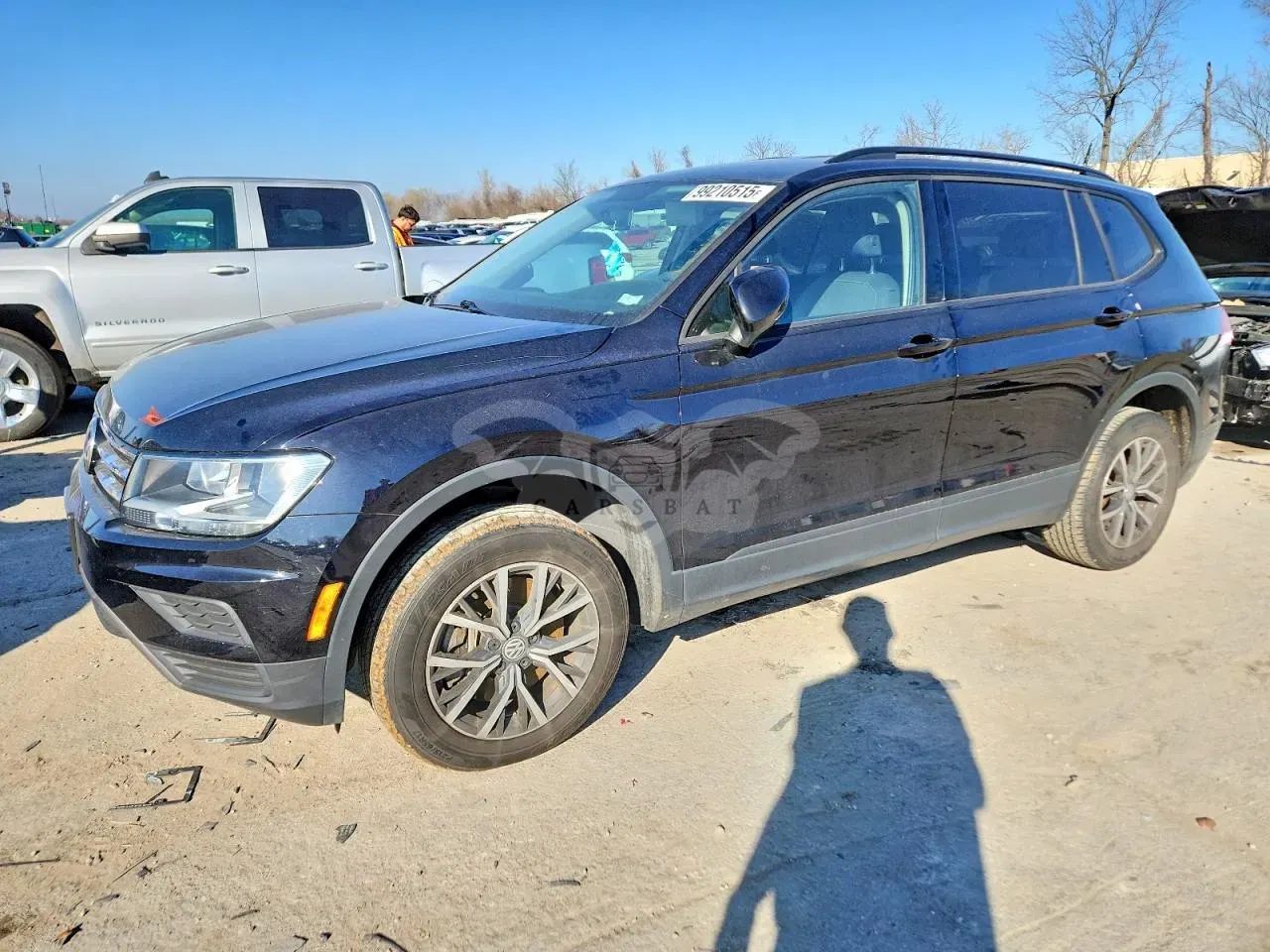Volkswagen Tiguan S 2.0L 4 2021