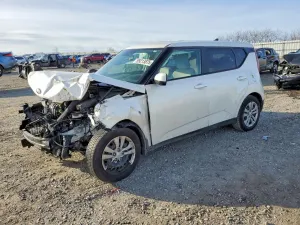 Kia Soul LX 2.0L 4 2021