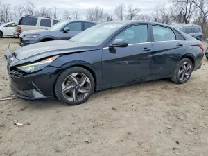 Hyundai Elantra LIMITED 2.0L 4 2023