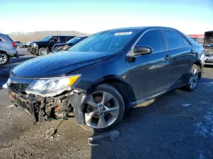 Toyota Camry BASE 2.5L 4 2012
