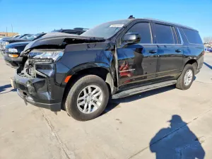 Chevrolet Suburban C1500 LT 5.3L 8 2021