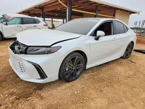 Toyota Camry XSE 2.5L 4 2025