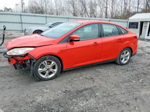 Ford Focus SE 2.0L 4 2014