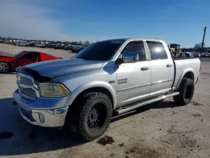 RAM 1500 LARAMIE 5.7L 8 2018