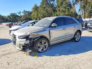 Audi Q3 PREMIUM 2.0L 4 2017