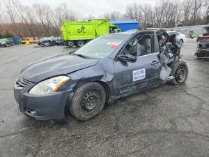 Nissan Altima 2.5L 4 2012