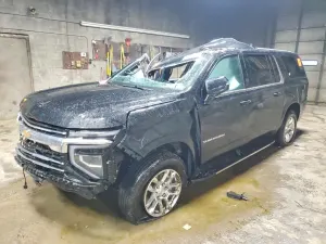 Chevrolet Suburban K1500 LT 5.3L 8 2025