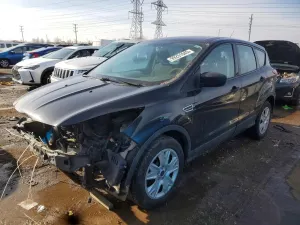 Ford Escape S 2.5L 4 2015