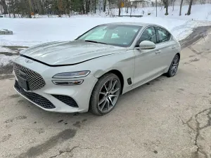 Genesis G70 BASE 2.5L 4 2025