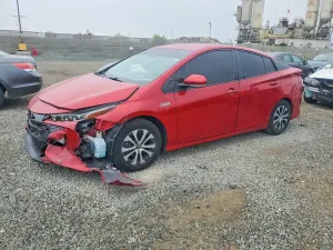 Toyota Prius LE 1.8L 4 2021