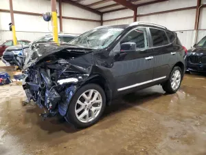 Nissan Rogue S 2.5L 4 2011