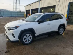 Toyota Rav4 LE 2.5L 4 2019