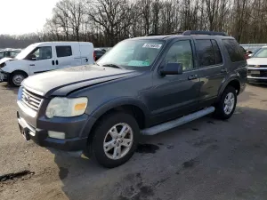 Ford Explorer XLT 4.0L 6 2010