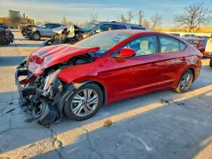 Hyundai Elantra SEL 2.0L 4 2020