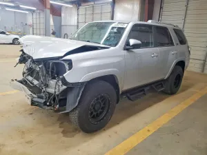 Toyota 4Runner SR5/SR5 PREMIUM 4.0L 6 2018
