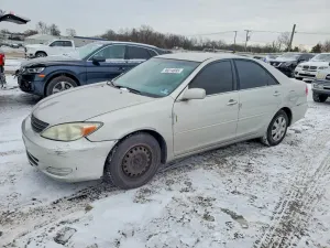 Toyota Camry LE 2.4L 4 2004