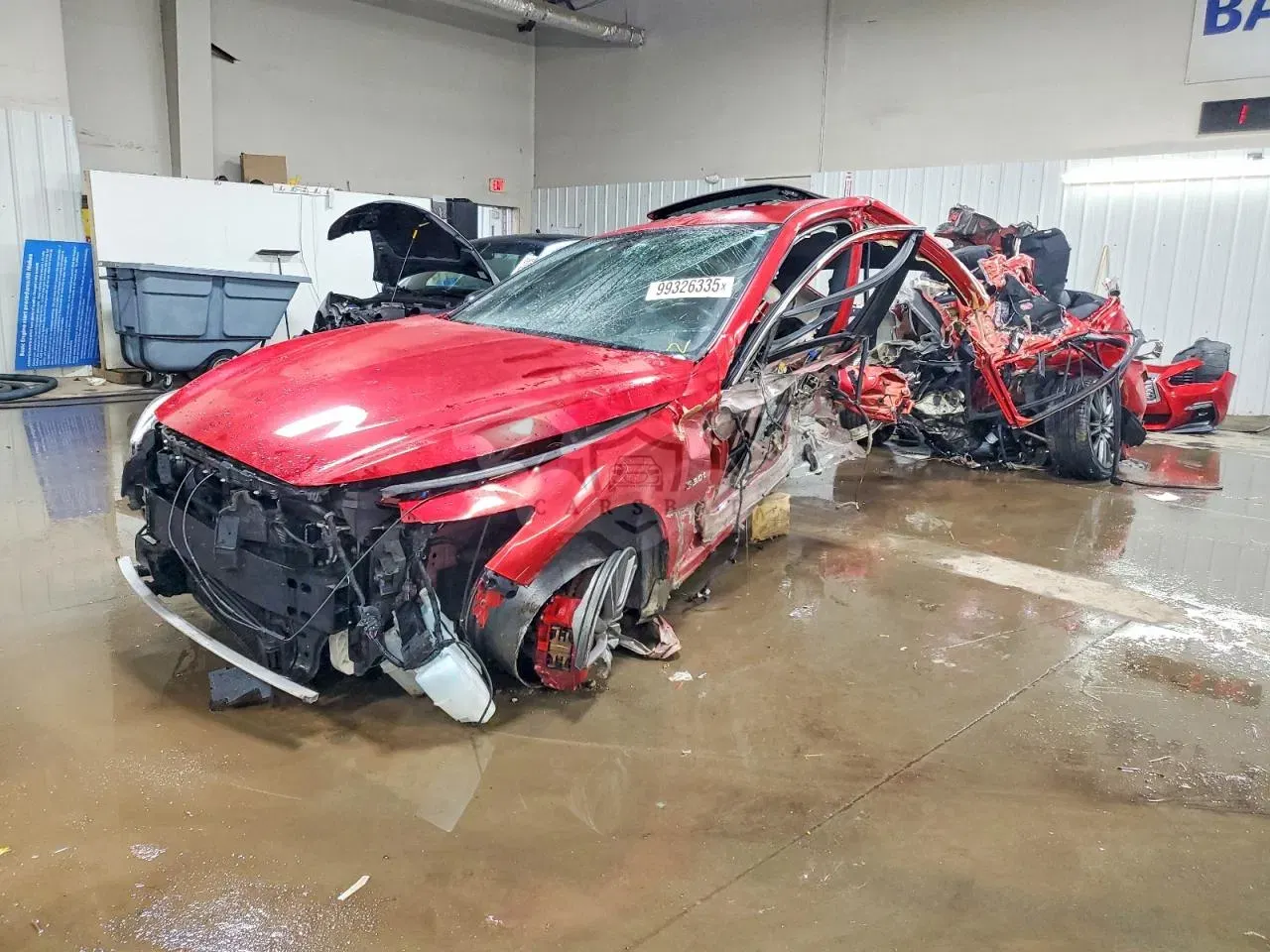 Infiniti Q50 RED SPORT 400 3.0L 6 2019