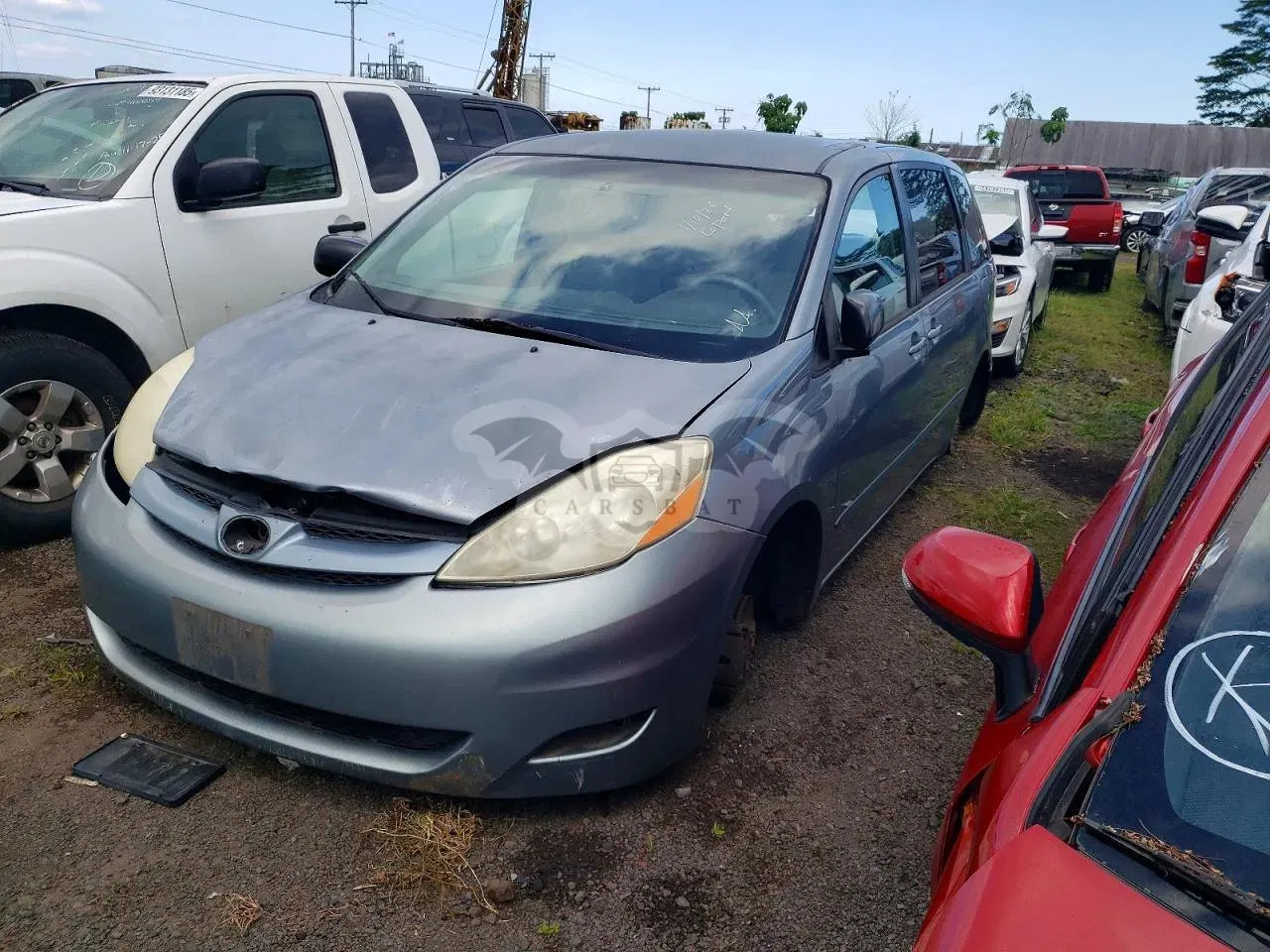 Toyota Sienna CE 3.5L 6 2010