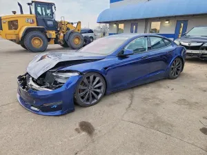Tesla Model S 2021