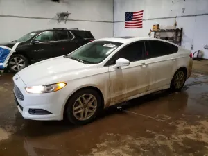 Ford Fusion SE 2.5L 4 2015