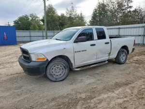 Dodge RAM ST 5.7L 8 2012