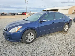 Nissan Altima BASE 2.5L 4 2010